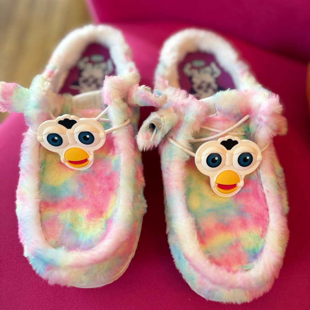 Hey dude Furby Shoes Women’s 12 rare!